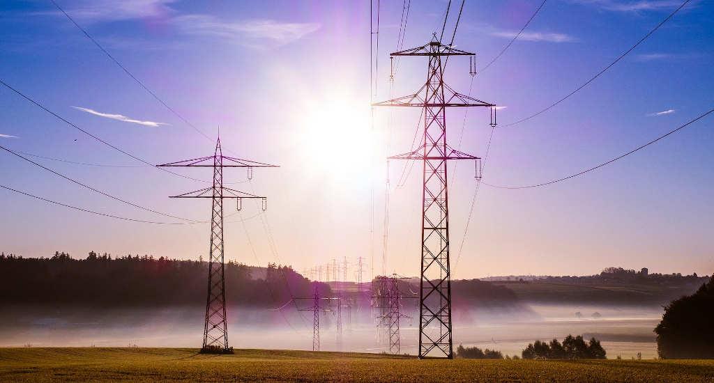 ¿Qué es el impuesto al sol y sigue vigente?